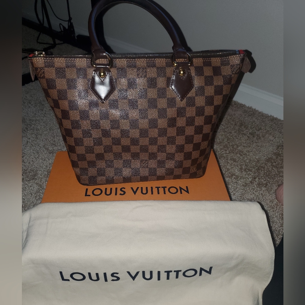 LV Damier Ebene Saleya PM